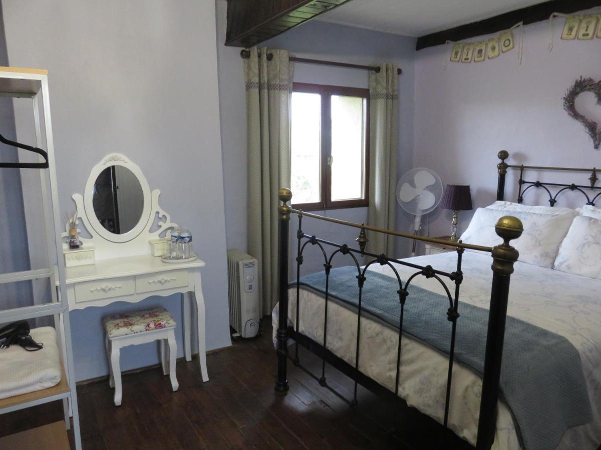 Michouat Chambre D'Hotes Vidou 외부 사진