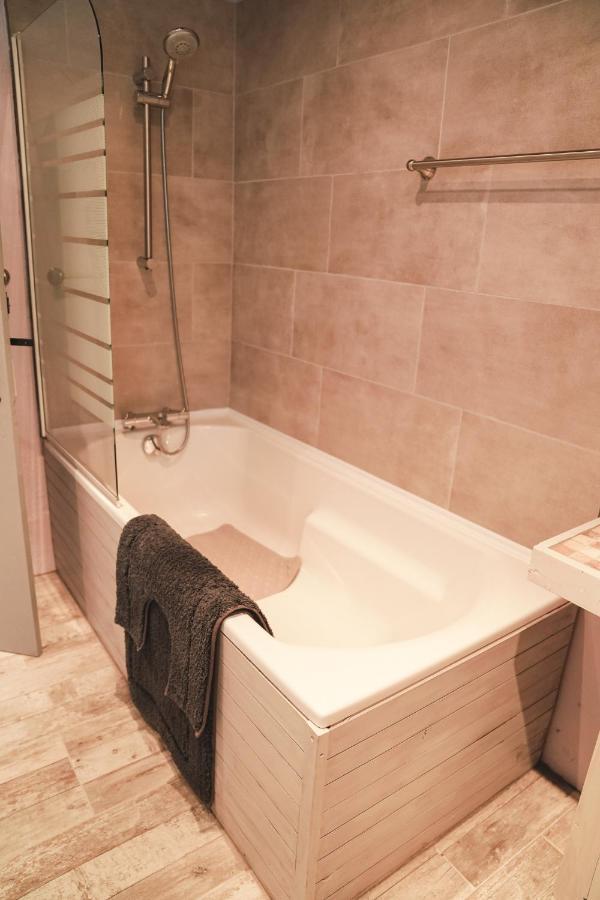Michouat Chambre D'Hotes Vidou 외부 사진